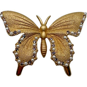 Signed BUTLER Vintage BUTTERFLY BROOCH Pin Rhinestone Imitation Seed Pearls